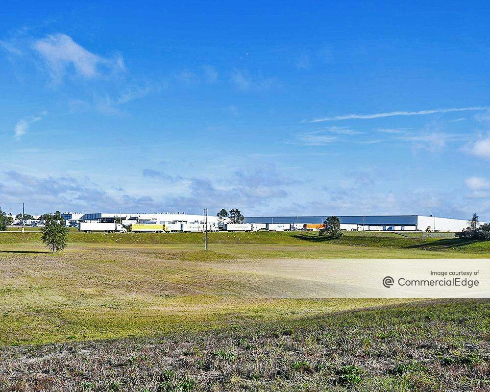 WalMart Distribution Center 6020 5100 Kettering Road, Brooksville